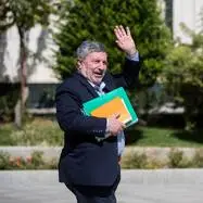 حضرتی: تعداد زیادی از جوانان « نسل زِد» برای کمک به دولت اعلام آمادگی کردند
