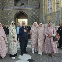 ۴۰۰ غیرمسلمان به حرم مطهر رضوی مشرف شدند