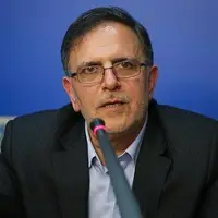 صحبت‌های تامل‌برانگیز ولی‌الله سیف؛ از نحوه تعیین ارز 4200 تومانی تا توصیه روحانی به فروش بدون محدودیت سکه