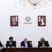 عارف خطاب به نمایندگان مجلس: به واقعیت‌های کشور توجه کنید