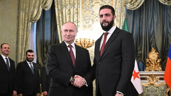 الجولانی: به توافقات گذشته با روسیه احترام میگذاریم