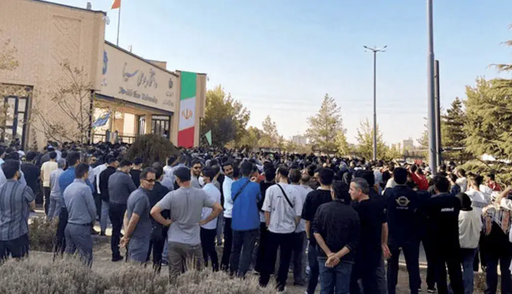 روایتهـایی از دانشجویان ایرانی و عراقی و مسئولان دانشگاه همدان درباره وقایع اخیر این دانشگاه