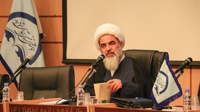 فاضل لنکرانی: علامه حسنزاده آملی نماد جامعیت علمی و معنوی بود