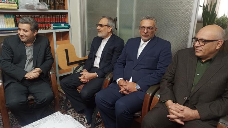 جابری انصاری:رسانههای حاکمیتی بایداز خامفروشی خبری به سمت ارزش افزوده رسانهای حرکت کنند