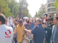 سنج و دمام محسن شریفیان و علی مردانه در سوگ ناصر تقوایی