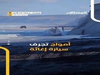 امواج خروشان یک آمبولانس را با خود برد