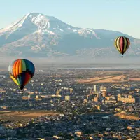 پرواز بالن بر فراز شهر ایروان ارمنستان