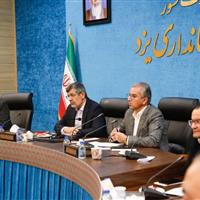 استاندار: اشتغالزایی برای دانش‌آموختگان نیازمند تغییر ریل صنعتی در یزد است