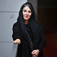 گریه بیامان ستاره اسکندری در سوگ ناصر تقوایی