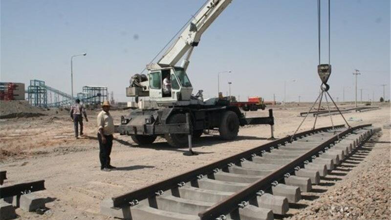 دولت مصمم به اتمام راهآهن زاهدان - چابهار در زمان تعیین شده است