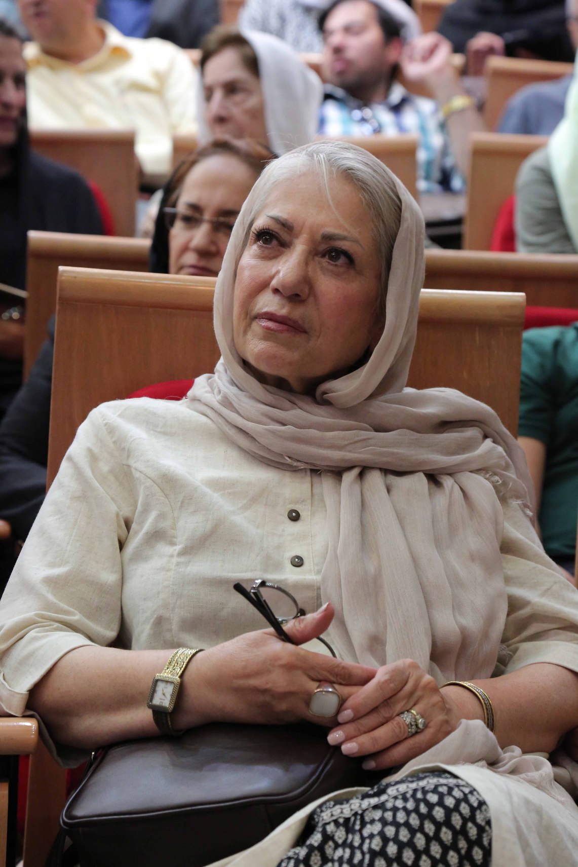 چهره ها/ رخشان بنی‌اعتماد در مراسم بدرقه خالق ناخدا خورشید