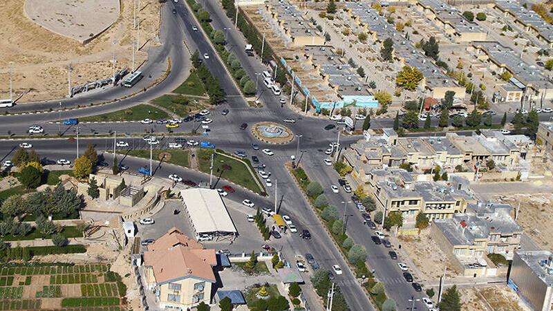 وضعیت آسفالت معابر مقابل مدارس صدرا بازبینی می‌شود