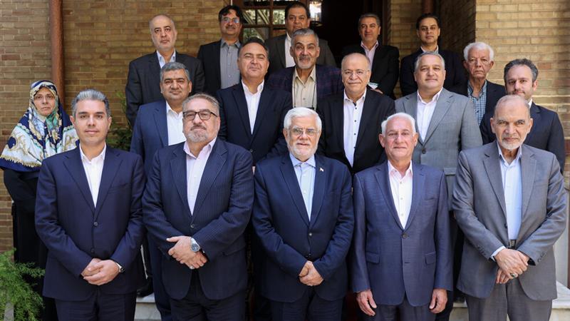 عارف: ایران اهل مذاکره است ولی در برابر زیادهخواهیها تسلیم نمیشود