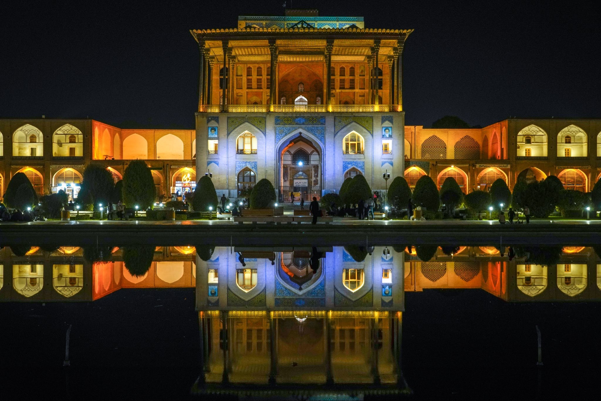 تصویری زیبا از ‏عالی‌قاپو در نقش جهان