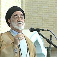 خطیب جمعه زنجان: سودجویان را محاکمه و عدالت اقتصادی را برقرار کنید