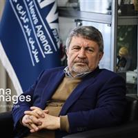 الیاس حضرتی به پویش «بساز مدرسه» پیوست