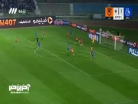 کار تیمی دیدنی استقلالی‌ها که توپ به کرنر رفت
