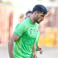 تقابل آقای گل پرسپولیس با حریف جنجالی