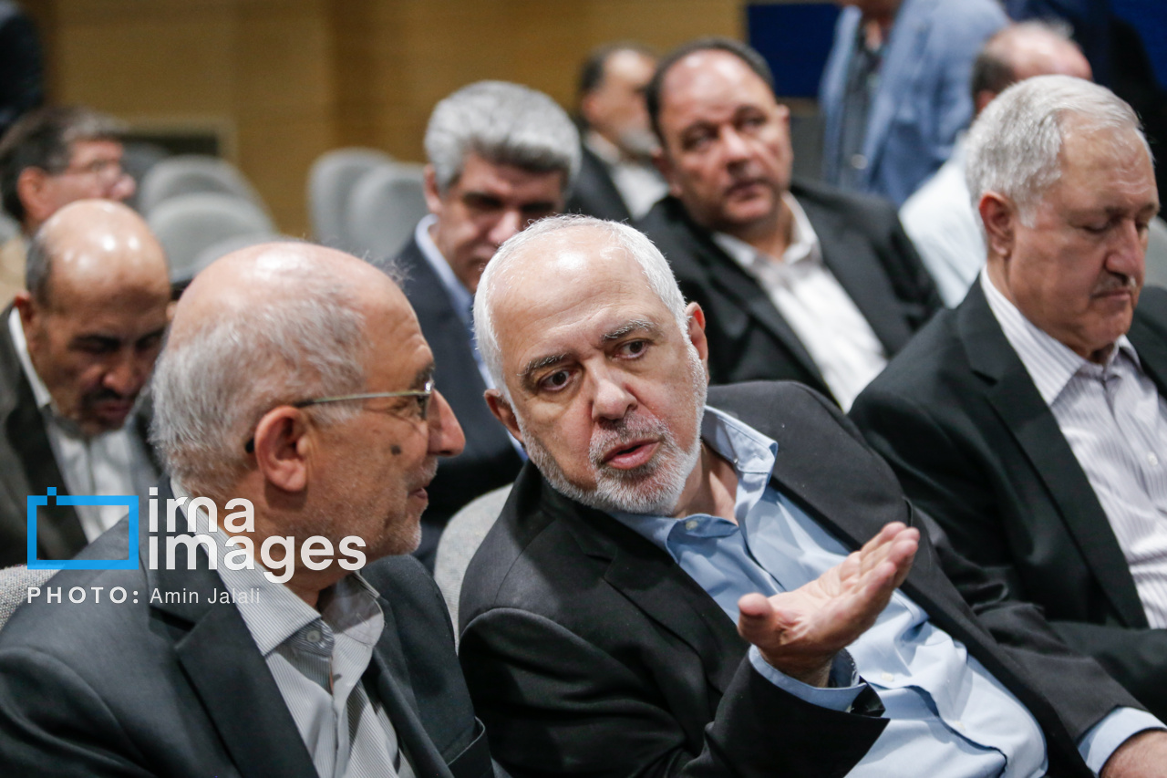 حضور ظریف در گردهمایی دانش آموختگان دانشگاه تبریز