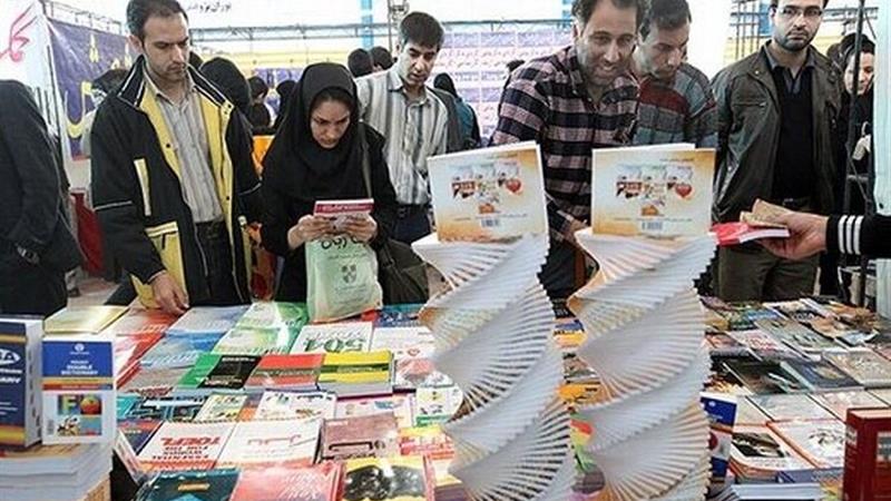 نمایشگاه کتاب دفاع مقدس در خراسان شمالی نماد همبستگی فرهنگی است