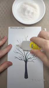 فقط با نمک درخت پاییزی بکش