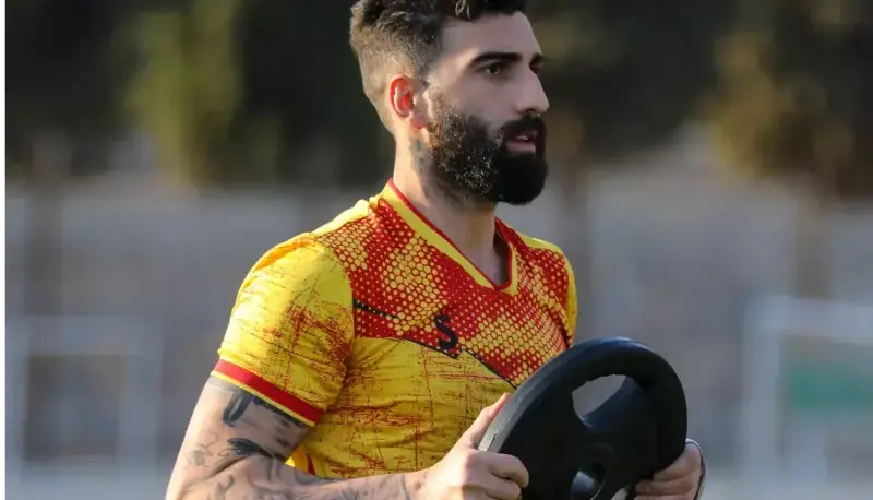 یک پرسپولیسی علیه جوانترین بازیکن پرسپولیس