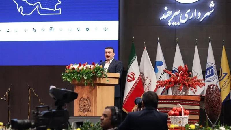 تمرکز بر تقویت روابط اقتصادی و تجاری استانها با ۱۵ کشور همسایه