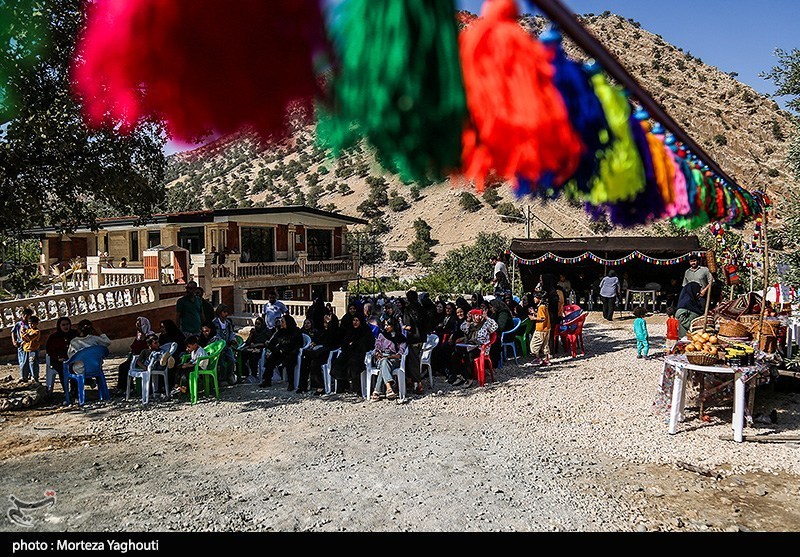 سومین جشنواره انار در شهرستان دزپارت