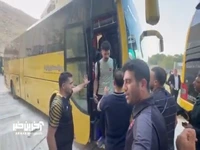 ورود اتوبوس حامل بازیکنان تیم پرسپولیس به ورزشگاه تختی