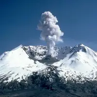 بیداری غول ۷۰۰ هزار ساله ایران؛ آتشفشان تفتان پس از قرن‌ها سکوت نشانه‌های فعالیت نشان داد