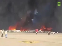 آتش‌سوزی شدید در فرودگاه داکا بنگلادش