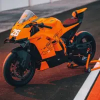 معرفی KTM 990 RC R، اولین موتورسیکلت اسپرت جاده‌ای کی‌تی‌ام پس از ۱۷ سال