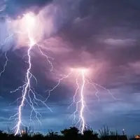 لحظه ترسناک برخورد صاعقه در گواتمالا