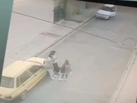 فیلمی از تصادف وحشتناک و زیر گرفتن چند زن