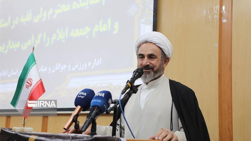 امام جمعه ایلام: حضور ورزشکاران زن ایرانی در عرصه جهانی نماد عزت و خودباوری است