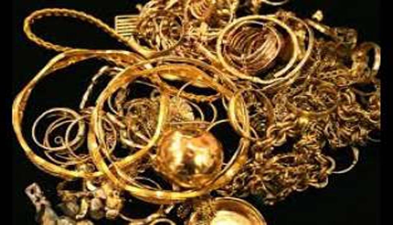 دستگیری سارق و مالخر طلاجات مسروقه در فریدونکنار