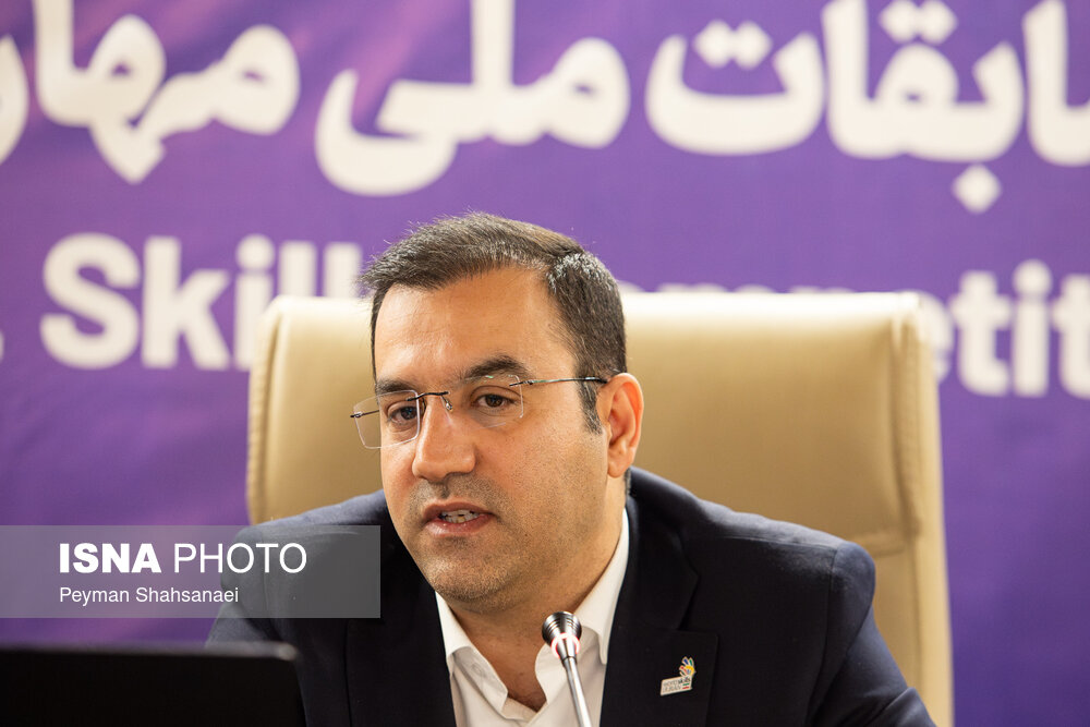 عکس/ سفر سخنگوی دولت به اصفهان