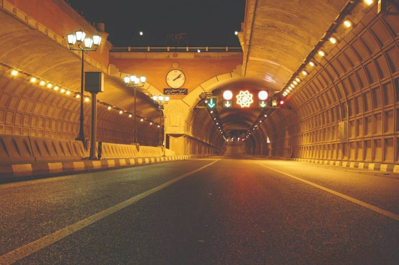 تونلهای توحید و نیایش تهران امشب مسدود میشود