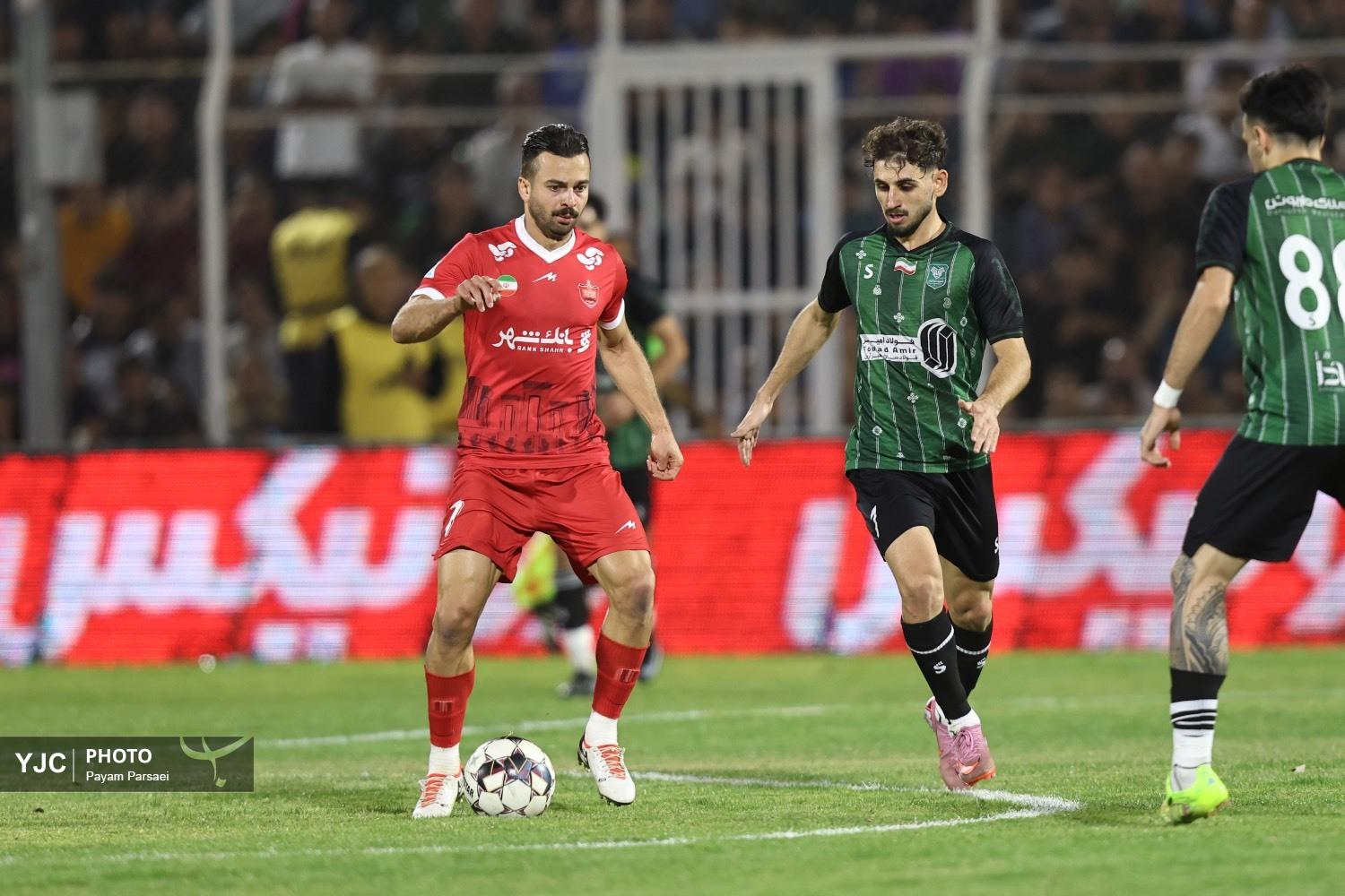 دیدار خیبر خرم‌آباد و پرسپولیس 