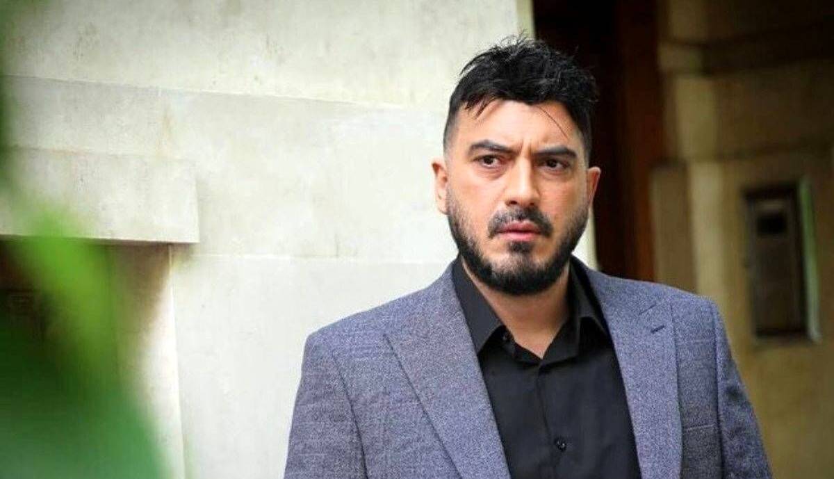 چهره ها/ سلفی تازه بازیگر سریال فاصله‌ها در اتاق گریم