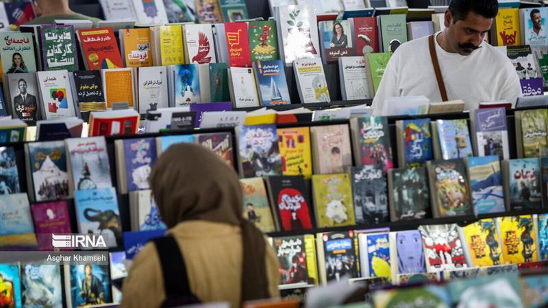 پاییز واژهها در بجنورد؛ فصلی برای عاشقان اندیشه و فرهنگ