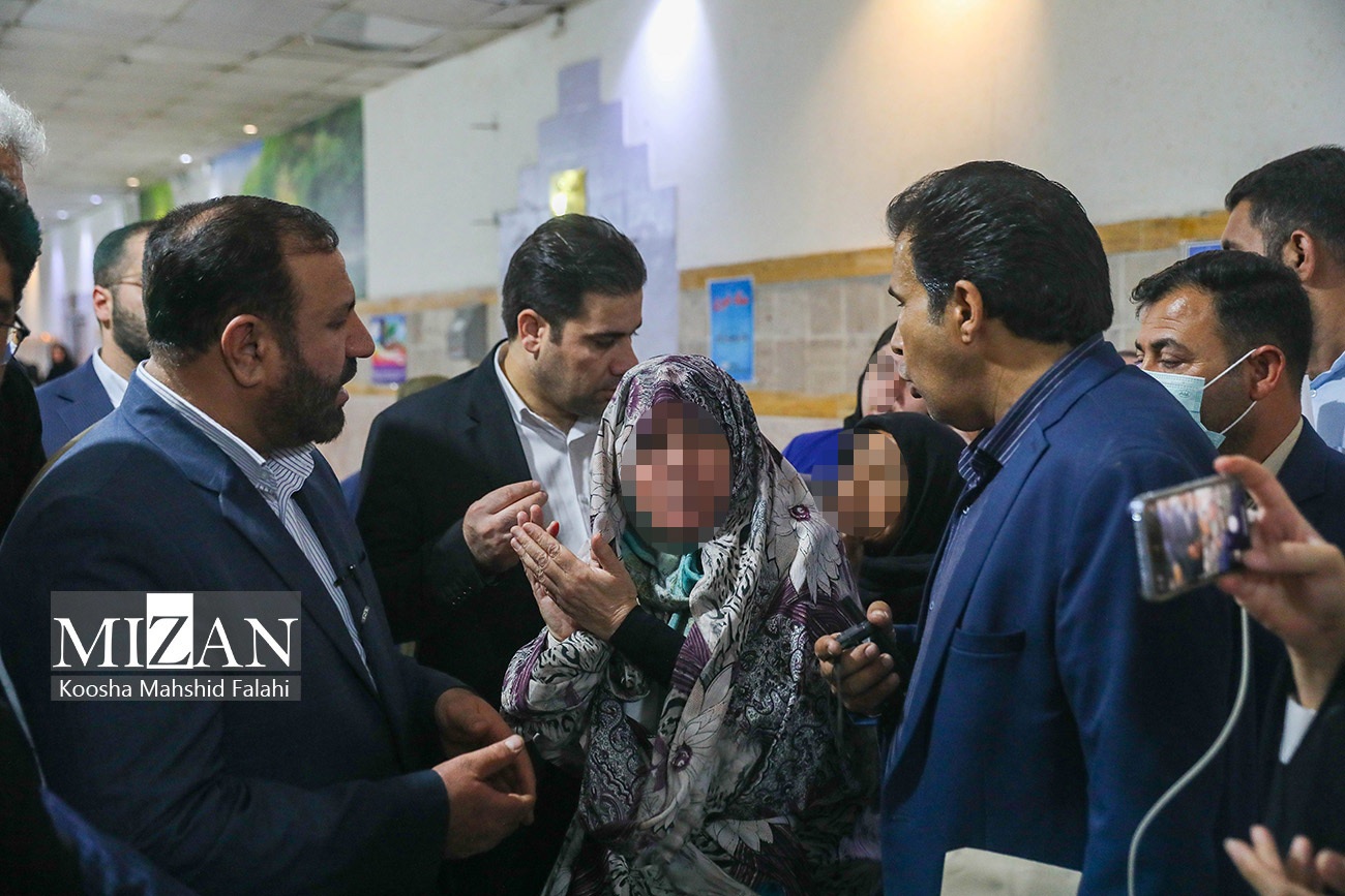 بازدید دادستان تهران از ندامتگاه زنان