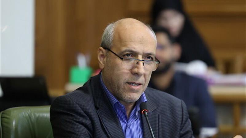 انتقاد عضو شورای شهر به تفکر درآمدزایی شهرداری از طرح ترافیک/ فقط ۱۱ درصد از منابع مصوب بهره برداری مترو پرداخت شده است