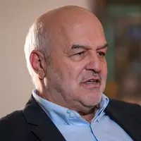 توصیه کلانتری به پزشکیان؛ جریان‌هایی که طی یکسال قیمت‌ها را 3 تا 4 برابر کرده‌اند معرفی شوند