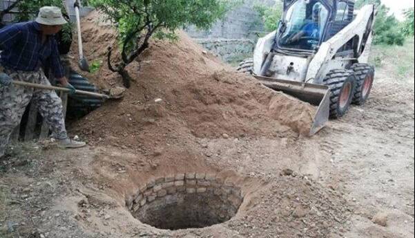 چاههای غیرمجاز نفس آب را در آذربایجان غربی گرفتهاند!