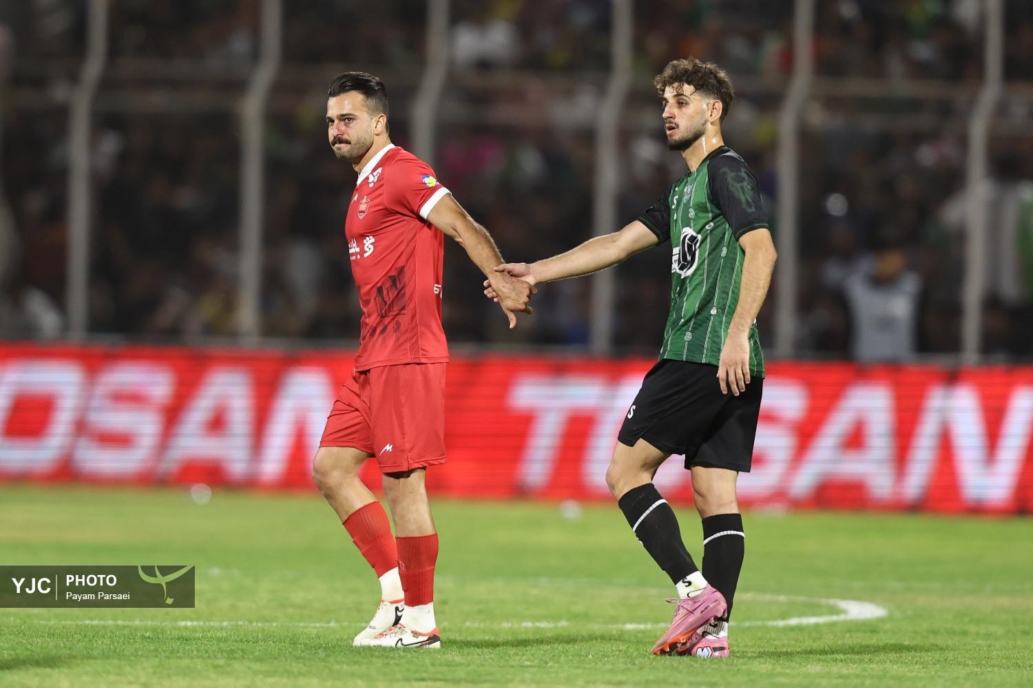 دیدار خیبر خرم‌آباد و پرسپولیس 