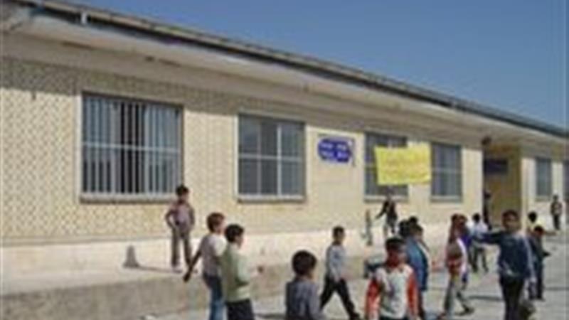 کمک پنج میلیارد ریالی وزیر آموزش و پرورش برای ساخت مدرسهای در خراسان جنوبی