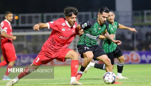 استقلال و پرسپولیس برعکس هم رفتند