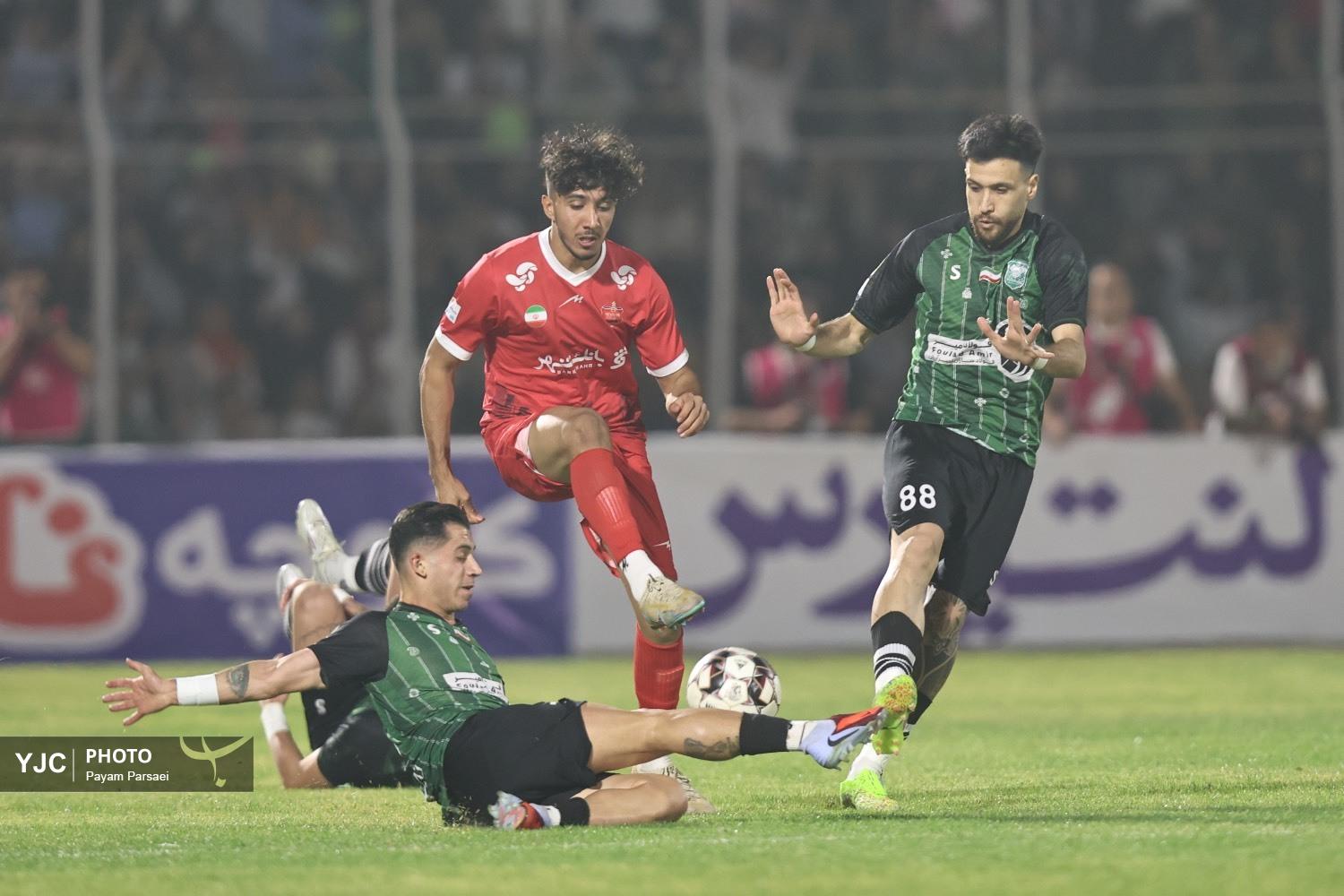 دیدار خیبر خرم‌آباد و پرسپولیس 