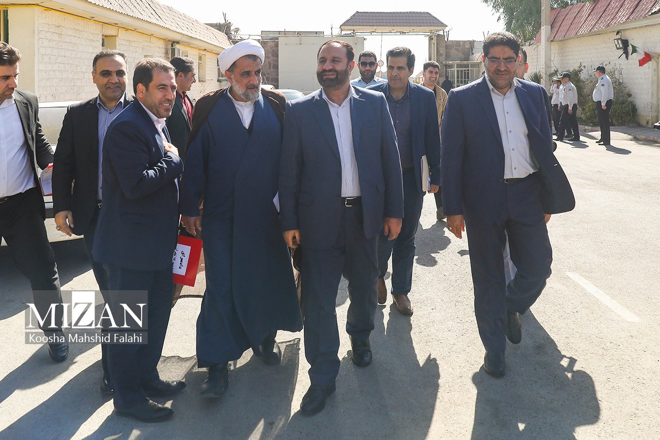 بازدید دادستان تهران از ندامتگاه زنان